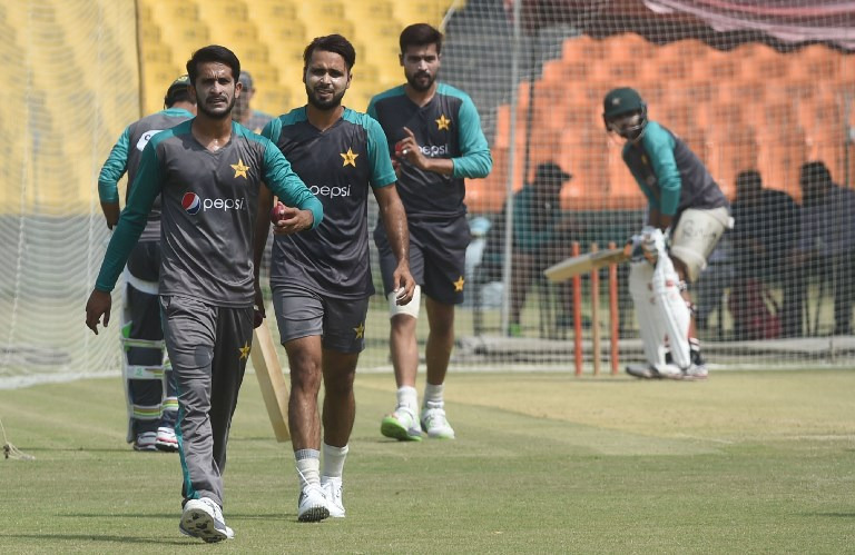इंग्लैंड दौरे की शुरआत 24 मई को होगी. दो टेस्ट मैचों की सीरीज का पहला मैच लॉर्ड्स के ऐतिहासिक मैदान पर खेला जाएगा. जबकि दूसरा टेस्ट 1 जून को लीड्स में खेला जाएगा.