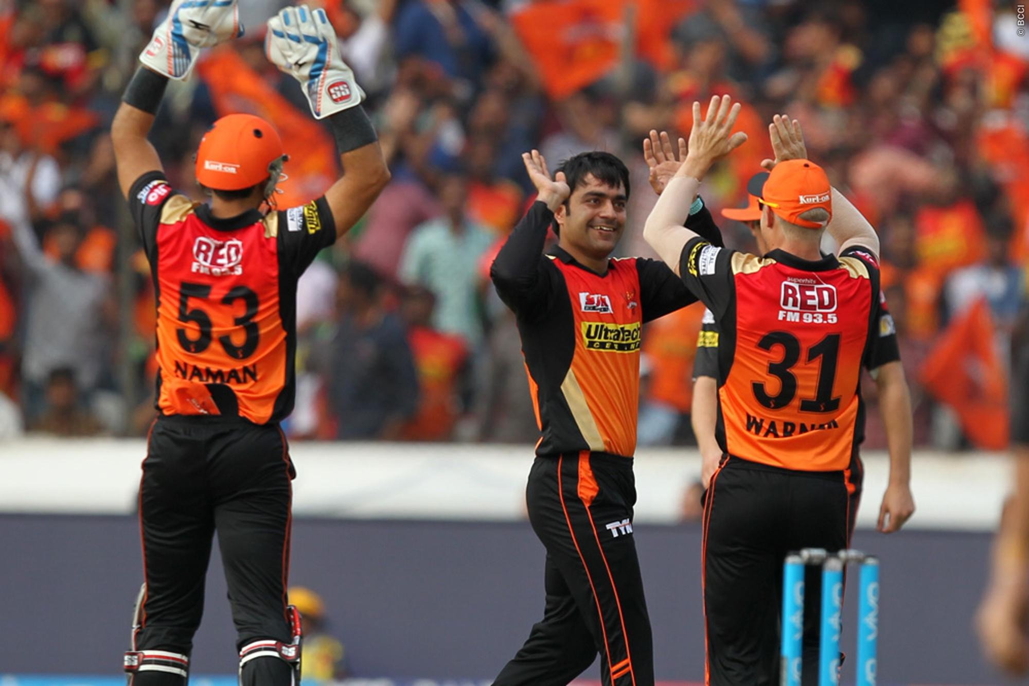 Foreign players with base price of 1 crore (USD 160,000 approx.): .): Adam Zampa, Alex Hales, Andrew Tye, Ben Cutting, Carlos Brathwaite, Chris Jordan, Dale Steyn, Daniel Christian, Dwayne Smith, Jason Behrendorff, JP Duminy, Lasith Malinga, , Mitchell McClenaghan, , Imran Tahir, Mustafizur Rahman, , Sam Billings, Samuel Badree, Shakib Al Hasan, Shane Watson, Tim Southee, Tom Curran, Tymal Mills.