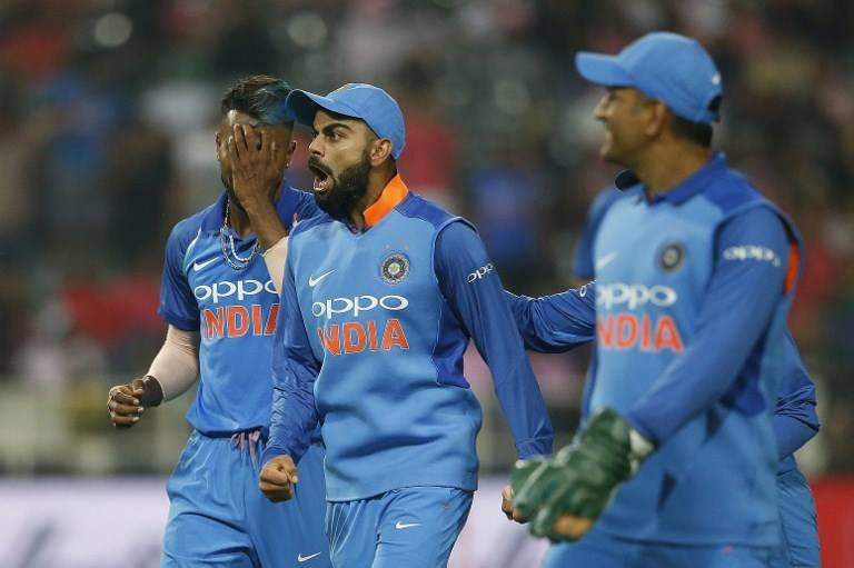 संविधान निर्माता डॉ भीमराव आंबेडकर के खिलाफ टिप्पणी करने के मामले में टीम इंडिया के स्टार क्रिकेटर मुश्किल में फंसते दिख रहे है.