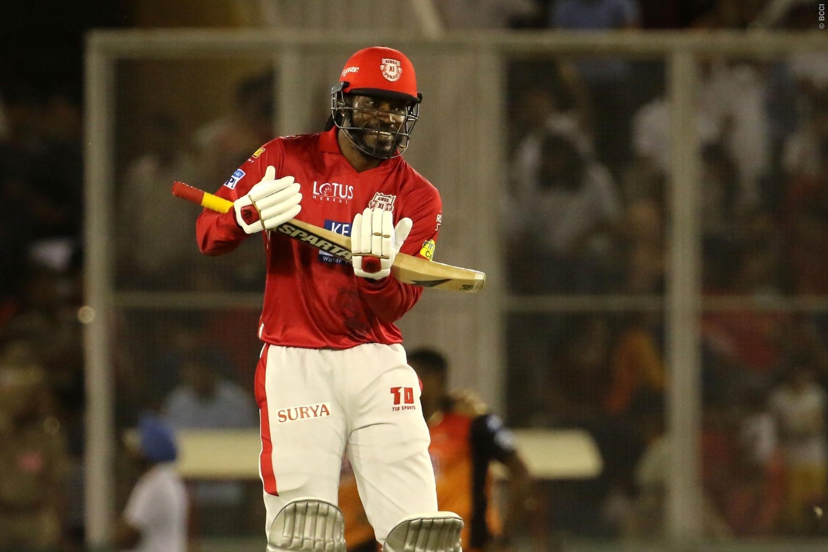 Gayle smashes T20 records