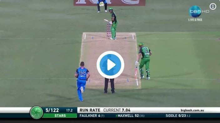WATCH: Maxwell invents new shot, plays standing reverse sweep to Peter Siddle  WATCH: Maxwell invents new shot, plays standing reverse sweep to Peter Siddle