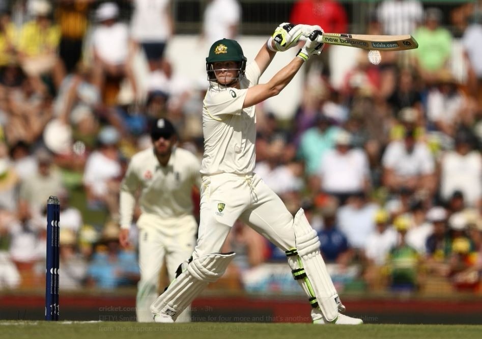 Smith stands on England\'s way, again