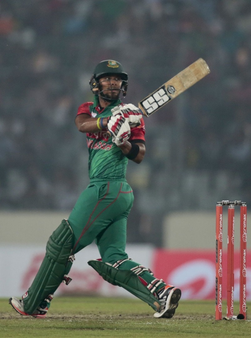 Sabbir stripped off BCB contract for beating up fan Sabbir stripped off BCB contract for beating up fan