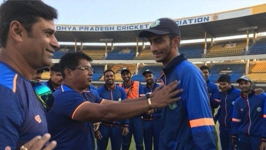 U19 वर्ल्डकप: चोटिल होकर टीम से बाहर हुए इशान पेरोल की जगह आदित्य ठकारे को मौका