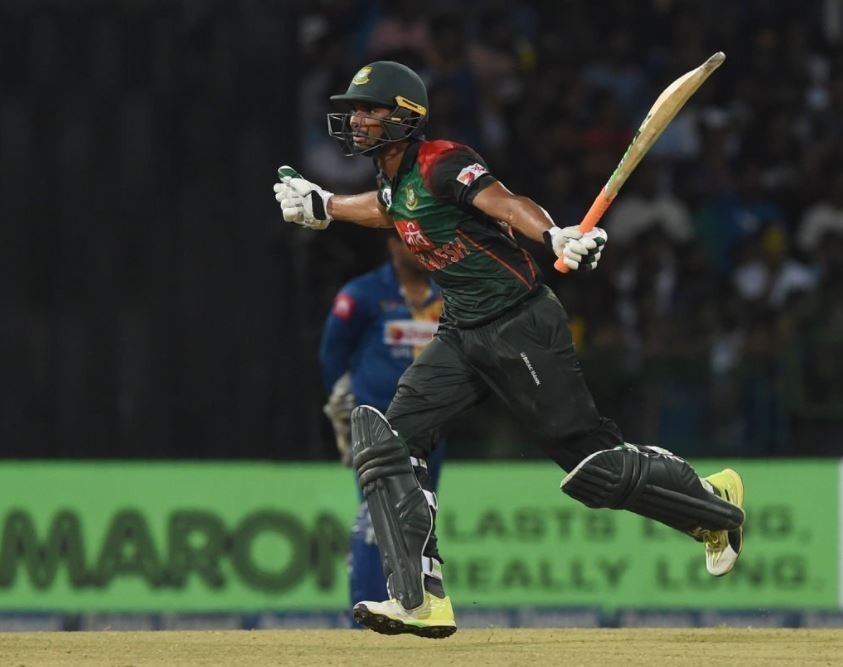 BANvSL: आखिरी ओवर में महमुदुल्लाह के छक्के से फाइनल में पहुंचा बांग्लादेश BANvSL: आखिरी ओवर में महमुदुल्लाह के छक्के से फाइनल में पहुंचा बांग्लादेश