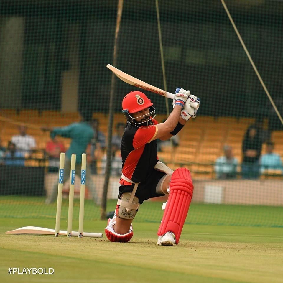 आईपीएल की तैयारी में जुटे विराट कोहली, प्रैक्टिस में दिखाया दम